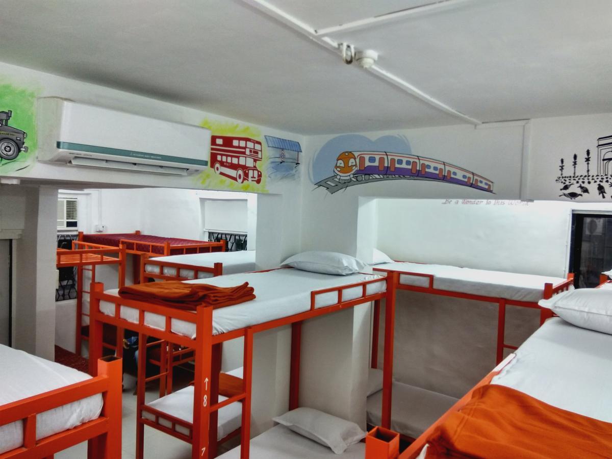 Mumbai Backpackers,Airport Hotel ภายนอก รูปภาพ